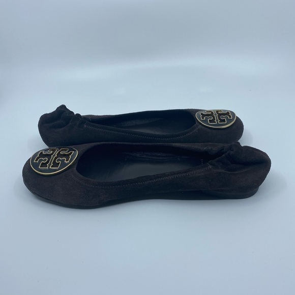 TORY Burch brown suede flats. - Picture 4 of 9